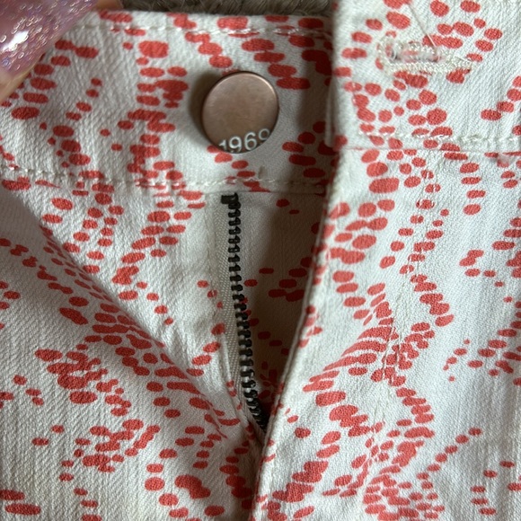 Gap Jean shorts - Picture 2 of 7